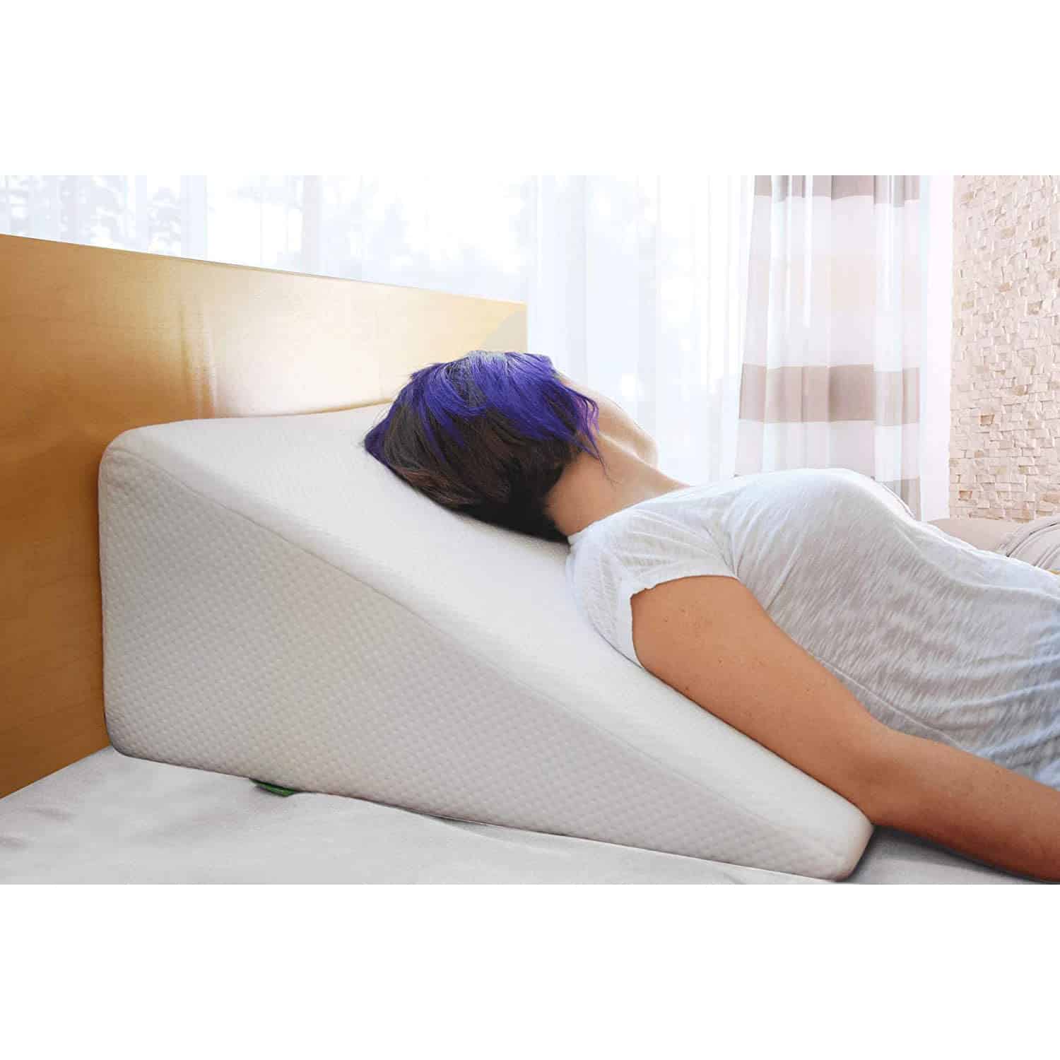 Top 10 Best Bed Wedge Pillows in 2021 Reviews - Go On Products